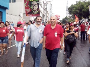 Sindicalista Guto e Jamil Murad (PCdoB)| Foto: Eduardo Nunomura