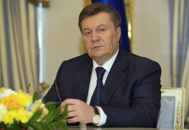 Desistência de assinatura de acordo com União Europeia, queda de Yanukovich, anexação da Crimeia e referendos de independência foram momentos fundamentais