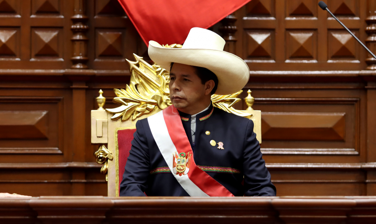 'Tal decisão obedece a minha responsabilidade como presidente de 33 milhões de peruanos', disse chefe de Estado em carta