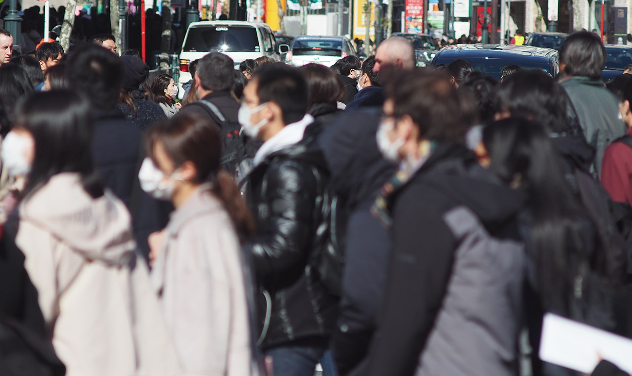 Nesta quarta-feira, mais de 2 mil novos casos de contaminação foram registrados no Japão, quase 500 em Tóquio