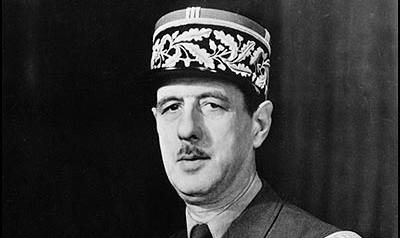 Sob forte influência do general Charles de Gaulle, texto retomou o Senado e ampliou os poderes do Executivo