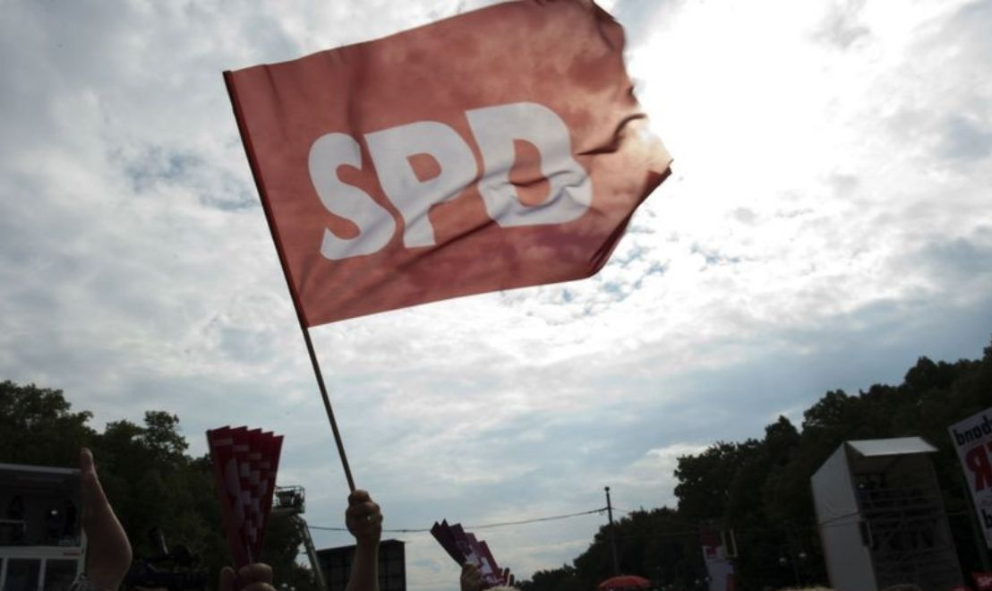 Jornalista relata percurso do SPD até se transformar em partido integrado à ordem imperialista e aos interesses da burguesia alemã; veja o vídeo na íntegra