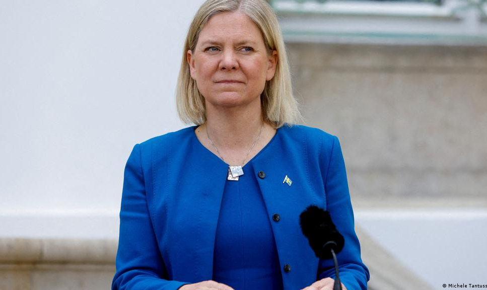 Primeira-ministra defende entrada da nação na aliança militar, após invasão da Ucrânia pela Rússia; Parlamento sueco discutirá o tema