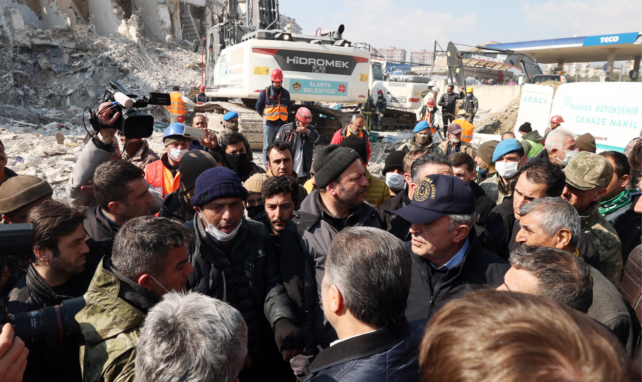 Mais de 36 mil mortes foram contabilizadas após sismo atingir Síria e Turquia