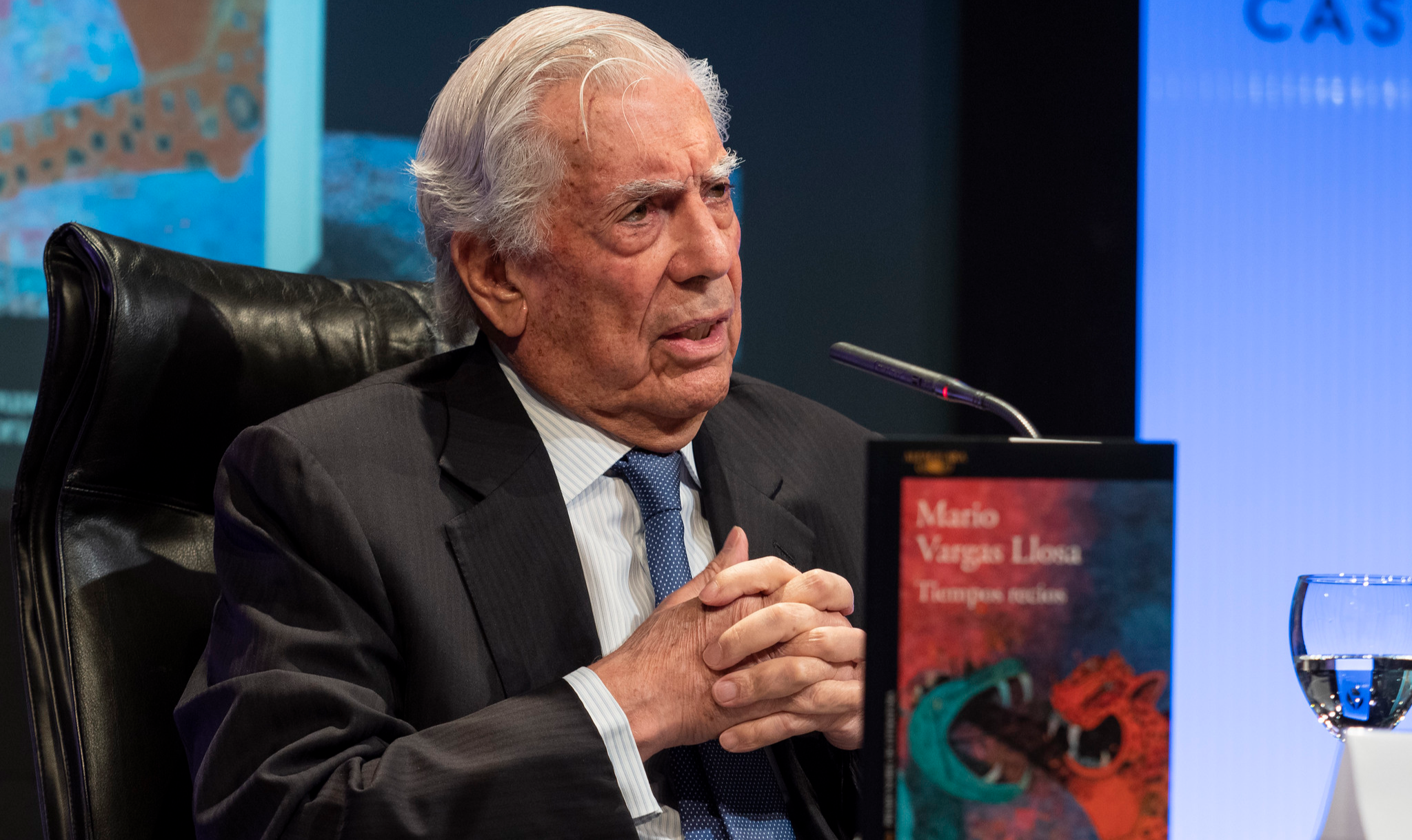 Autor de “O feiticeiro da tribo – A farsa de Mario Vargas Llosa e o liberalismo na América Latina”, que a Autonomia Literária publicará em 2020, expõe como escritor peruano distorce a realidade para apoiar governos milicianos e processos golpistas