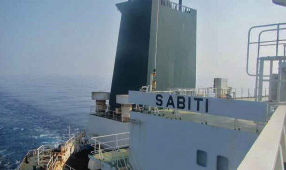 Companhia nacional de petróleo iraniana garantiu que a tripulação do navio saiu 'ilesa' e que a embarcação está 'estável'