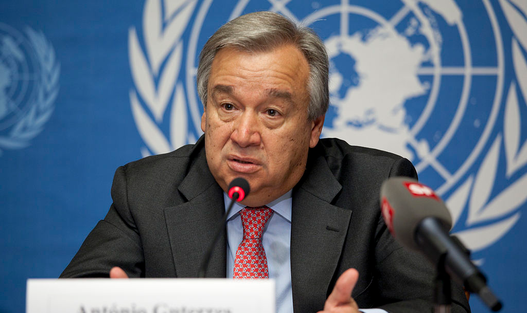 Secretário-geral da ONU, António Guterres, alertou que a humanidade precisa escolher entre a 'esperança' de um mundo melhor e a 'rendição'