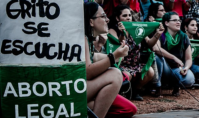 Após decisão judicial, interrupção da gravidez foi permitida até 24ª semana de gestação no território colombiano