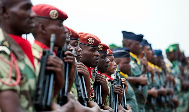 Cerimônia oficial para empossar presidente da transição, general Brice Oligui Nguema, deve acontecer na próxima segunda-feira (04/09)