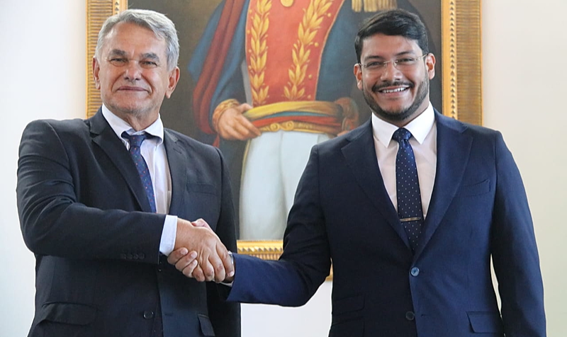 Flávio Macieira recebeu o Brasil de Fato na embaixada brasileira em Caracas e falou sobre processo de retomada de laços