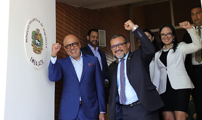 Sede diplomática foi defendida por ativistas em 2019 quando esteve ameaçada de ser tomada por apoiadores de Guaidó