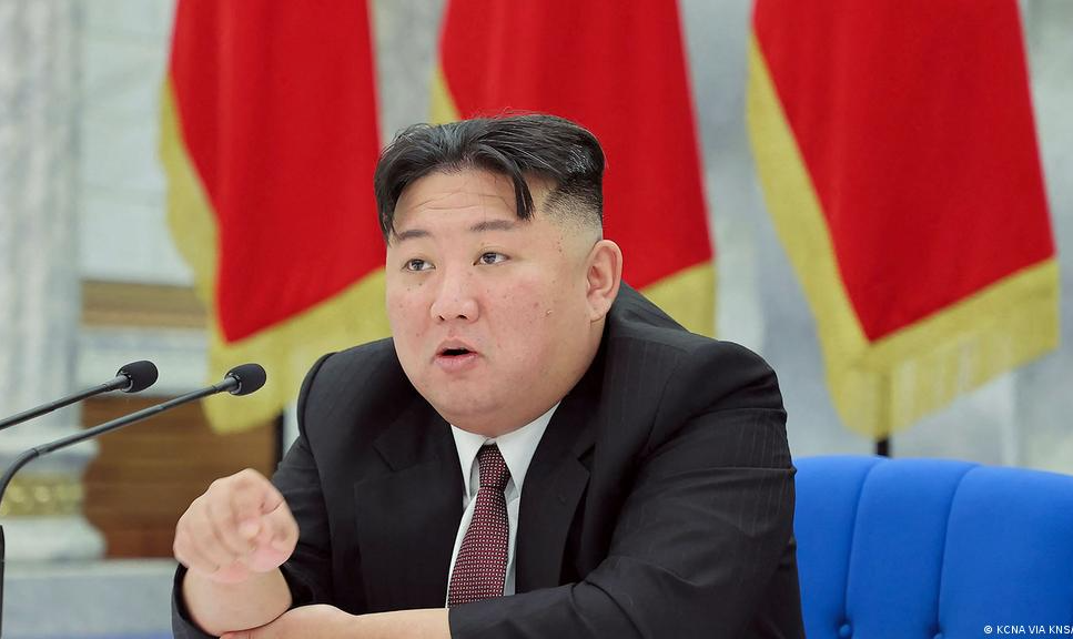 Líder da Coreia do Norte também ressalta vontade de 'trabalhar por uma cooperação estratégica mais estreita' com o Kremlin