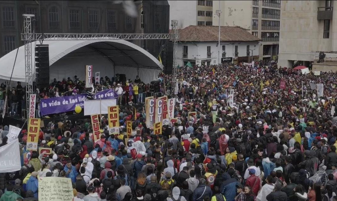 Central Unitária dos Trabalhadores da Colômbia convocou uma nova marcha para esta quarta-feira (27/11) em homenagem a Dilan Cruz, de 18 anos, que morreu após ser atingido por uma bomba de gás lacrimogêneo