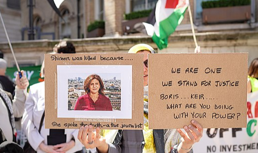 Jornalista Shireen Abu Akleh foi assassinada com um tiro na cabeça, em maio em Jenin, enquanto acompanhava uma operação israelense