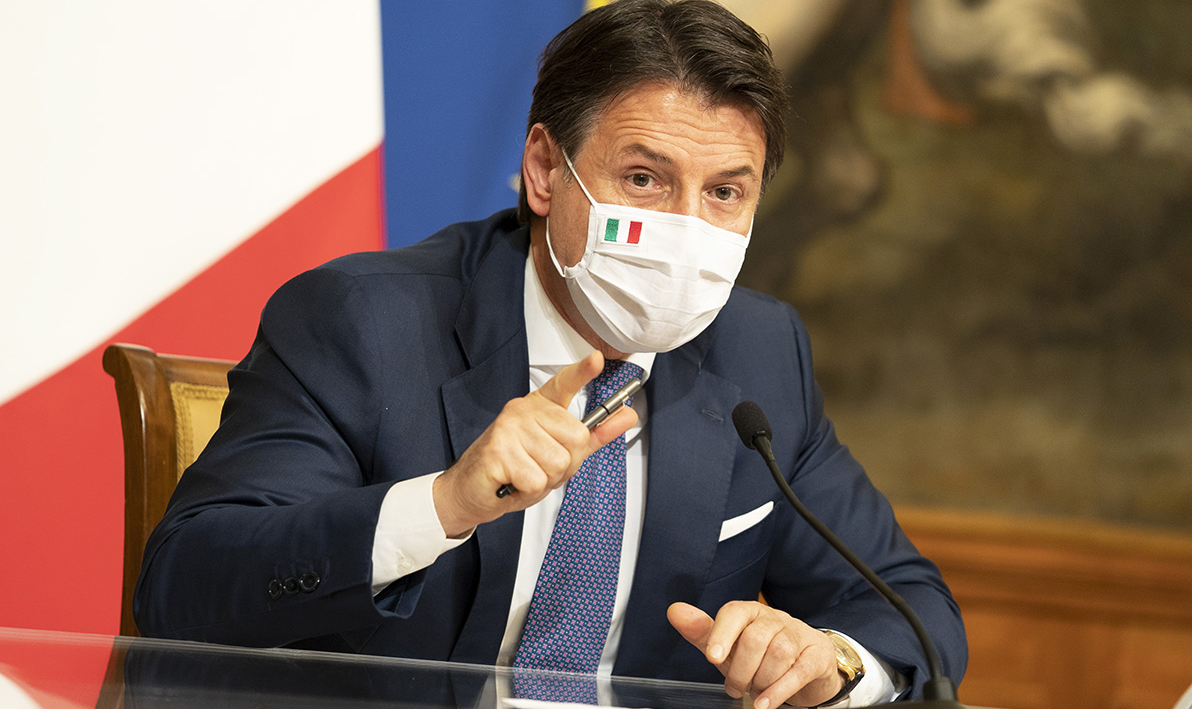 Partido Itália Viva, do ex-premiê Matteo Renzi, saiu da coalizão de governo e fez Giuseppe Conte perder a maioria no Senado
