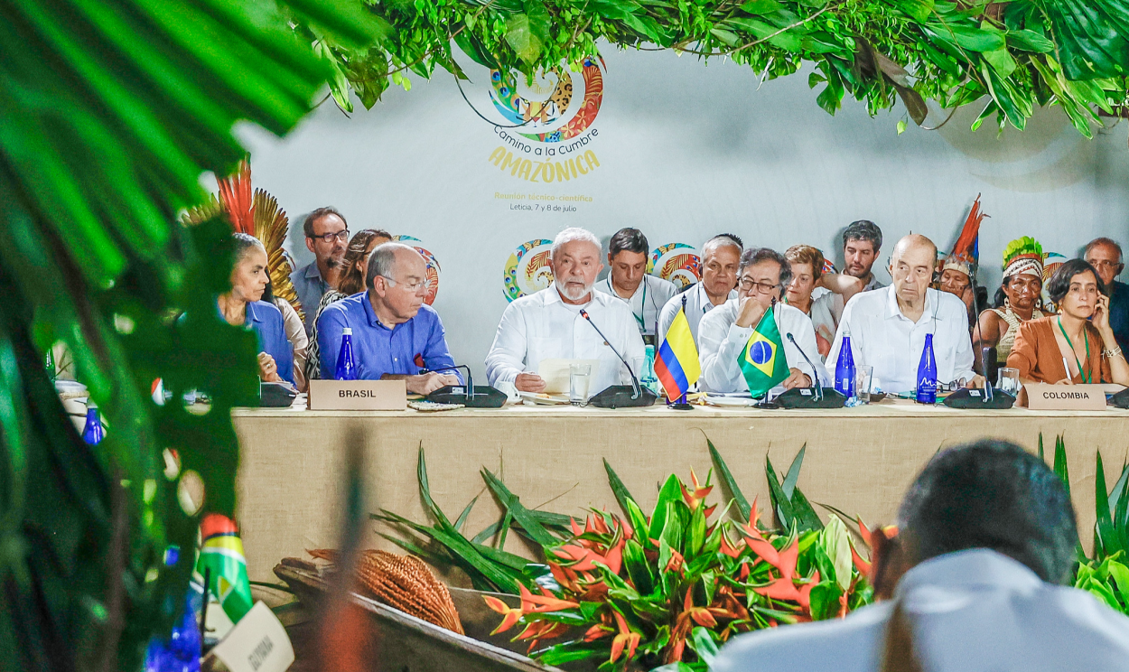 Presidente brasileiro também prometeu atuar fortemente contra garimpeiros e crime organizado na Amazônia