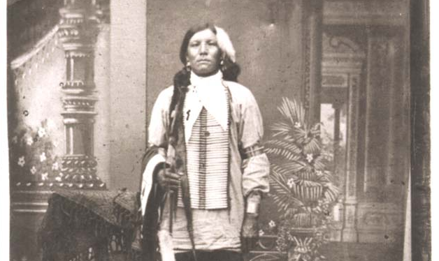 Líder militar do povo Oglala lakota liderou algumas das maiores batalhas dos indígenas contra a Marcha para o Oeste norte-americano