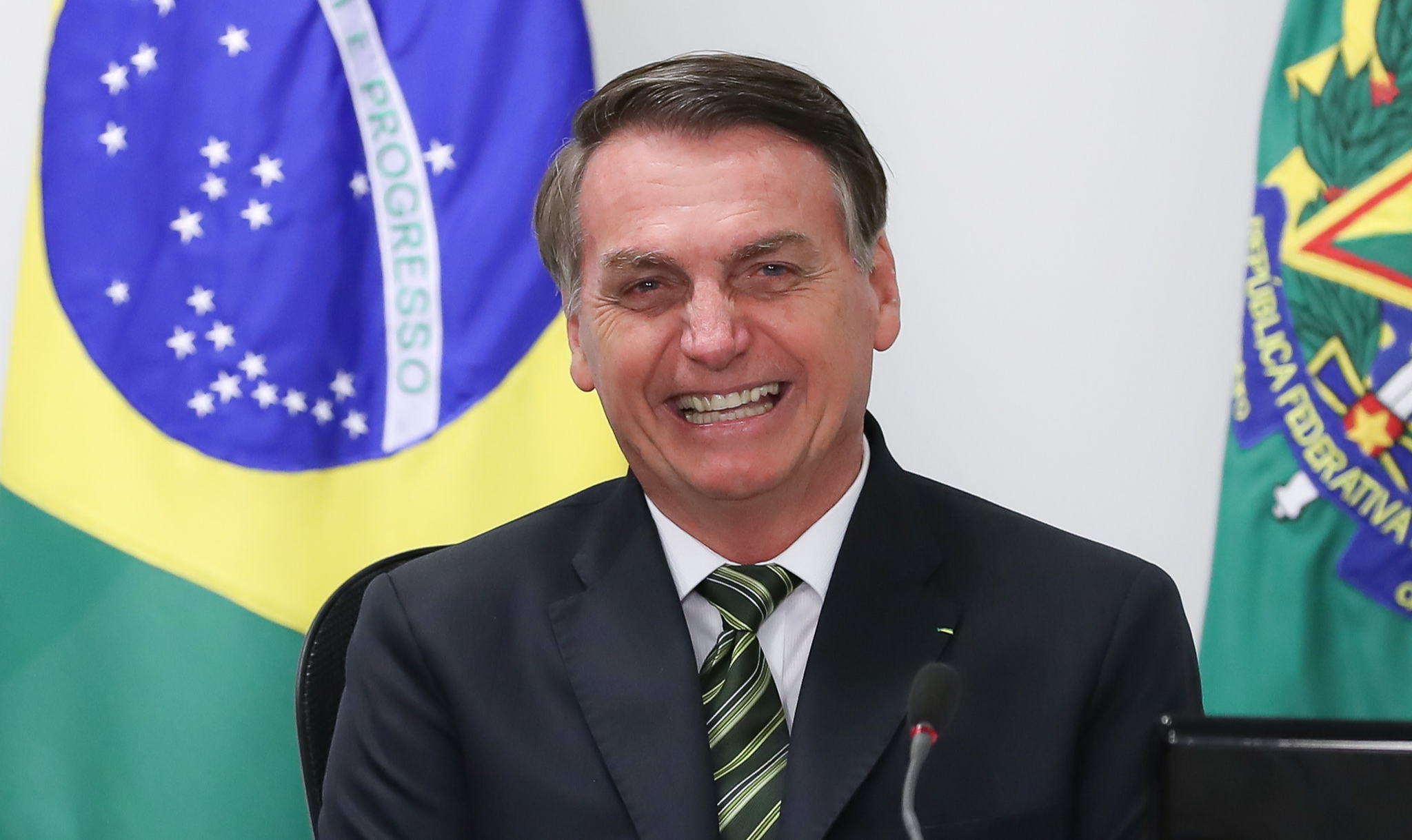 Anúncio da suposta vinda das multinacionais para o Brasil ocorre em meio à tensão diplomática criada por Bolsonaro após eleição de Alberto Fernández na Argentina