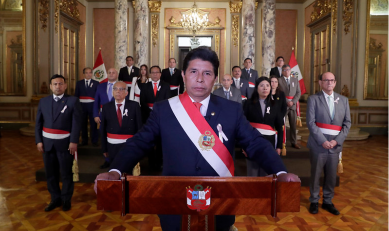 Após 16 meses de gestão, Castillo enfrenta terceira tentativa de destituição e denuncia 'golpe de Estado'