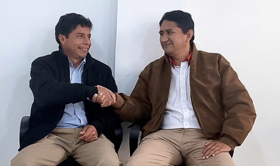 Em entrevista exclusiva a Opera Mundi, secretário-geral do partido Peru Livre disse ainda que a nova presidente Dina Boluarte se tornou ‘refém da direita’