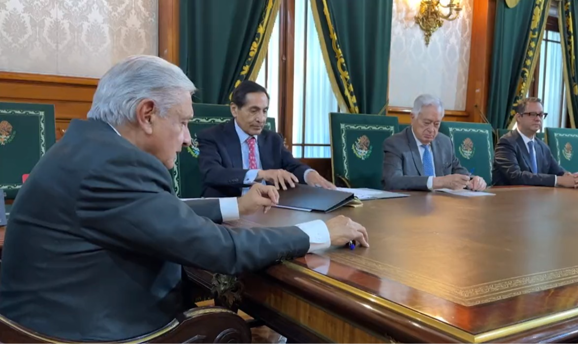Presidente López Obrador informou que após compra de 13 usinas da empresa espanhola Iberdrola, investimento será responsável por 55,5% da energia de todo o país