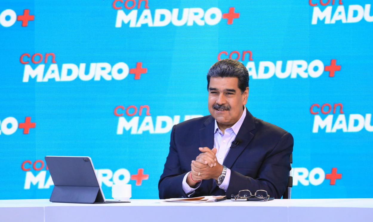 Presidente da Venezuela lembrou as sanções aplicadas pelos EUA ao seu país e Cuba, afirmando que pretende avançar em políticas para diminuir dependência da moeda norte-americana
