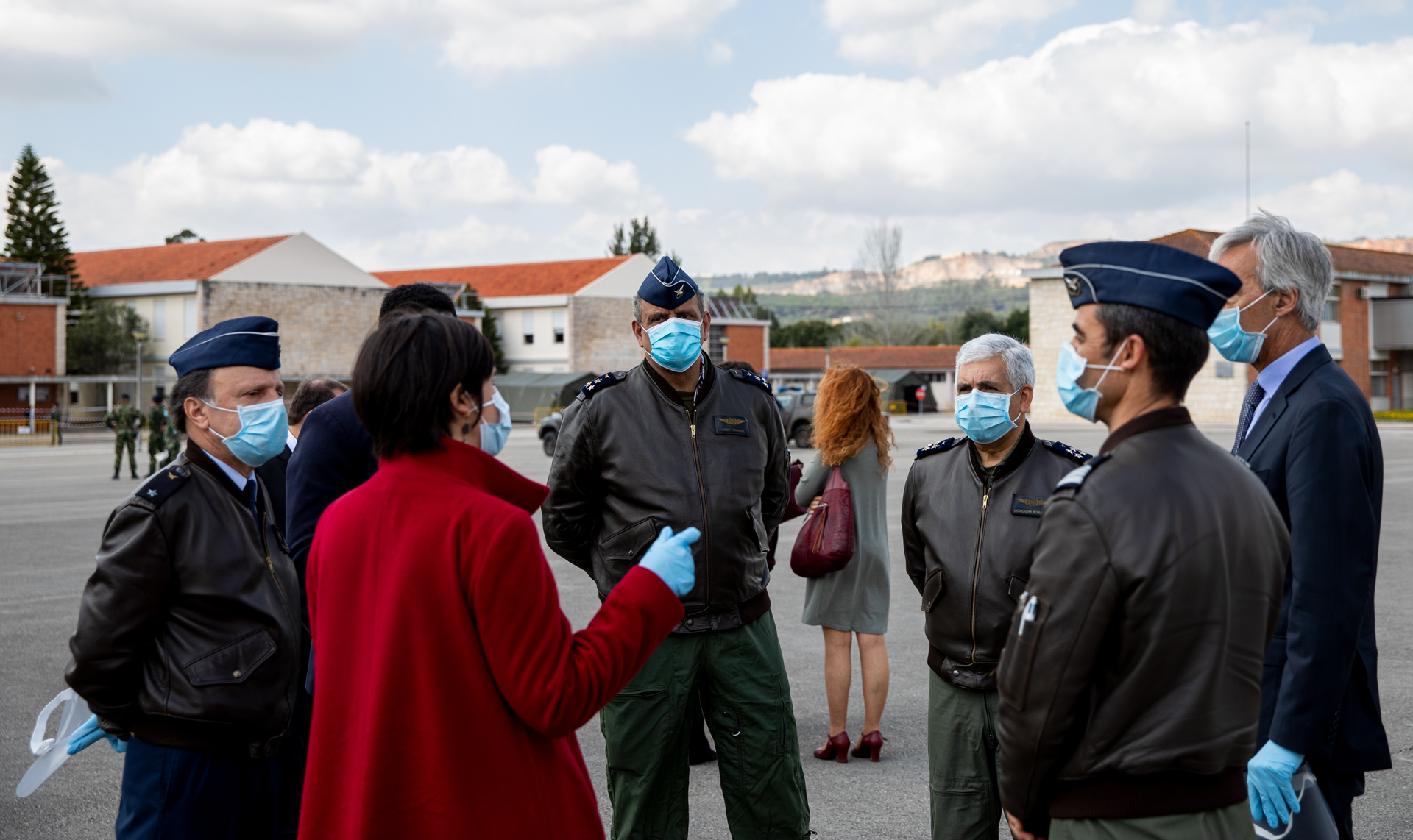 Esforço é para frear coronavírus após uma alta de novos casos de contaminação em certos distritos da capital portuguesa