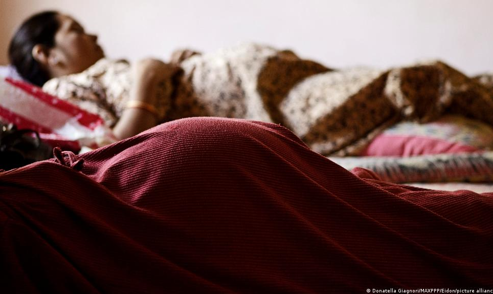 Decisão da Suprema Corte do país passa a permitir, também, que vítimas de estupro conjugal possam interromper a gravidez até 24 semanas de gestação