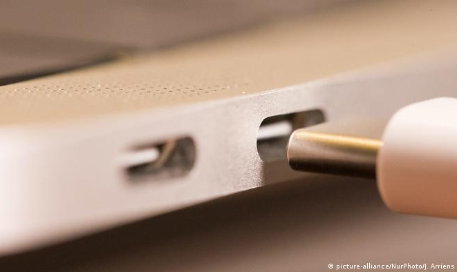 Aparelhos portáteis como smartphones, tablets e laptops devem adotar o conector USB-C a partir de 2024