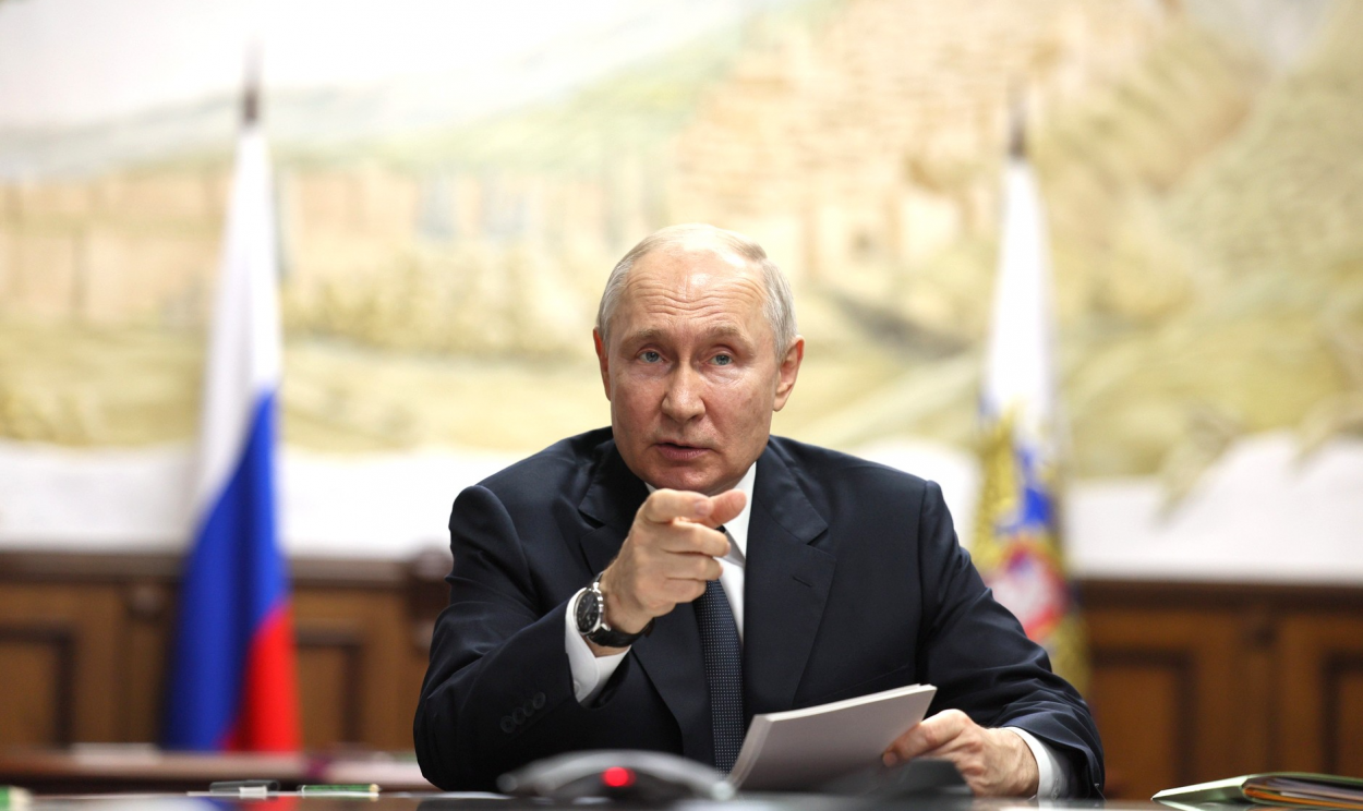 Segundo porta-voz do governo, reunião ocorreu cinco dias após rebelião do Grupo Wagner, e Putin escutou a versão de Yevgeny Prigozhin sobre o episódio