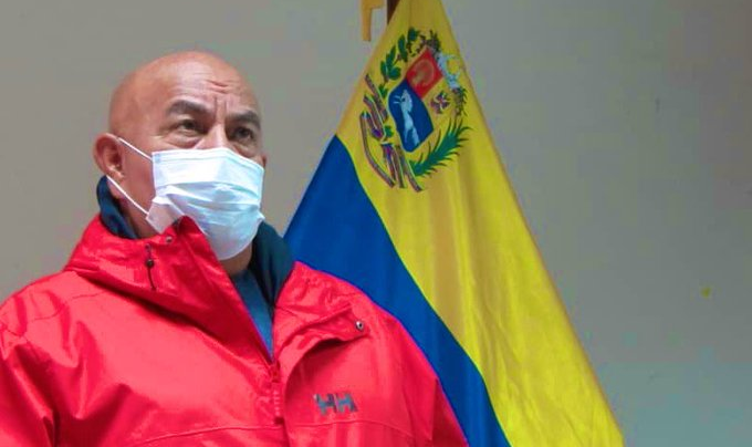 Darío Vivas, de 70 anos, testou positivo no final de julho; a vice-presidente do país lamentou morte do político