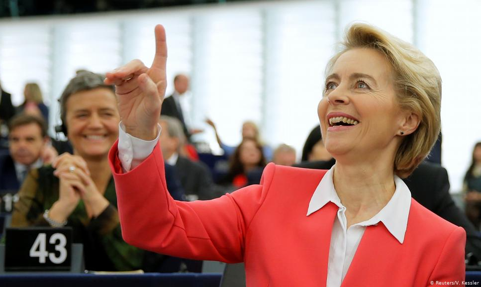 Eurodeputados aprovam composição do próximo Executivo da UE, sob a presidência da alemã Ursula von der Leyen