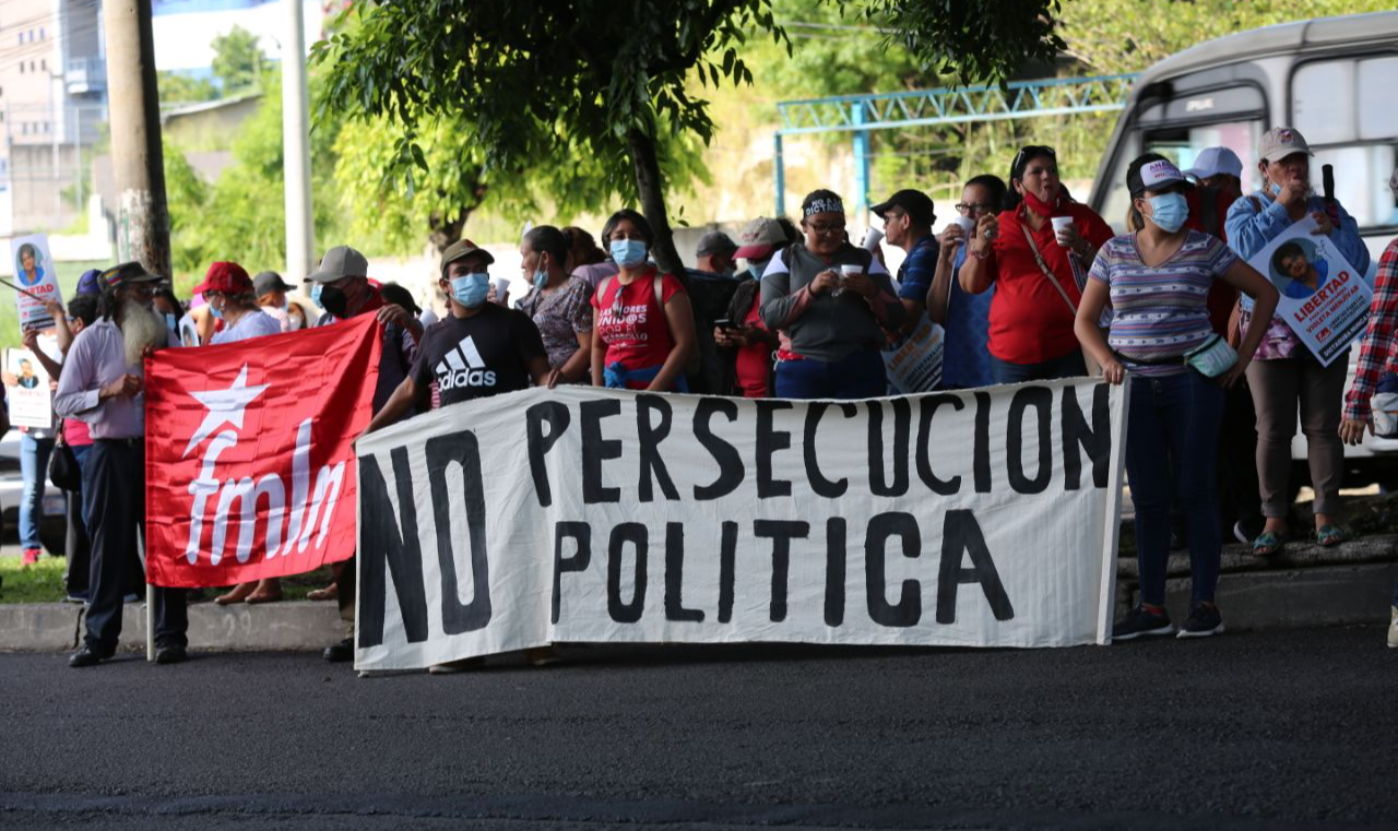 Partido denuncia perseguição judicial e pede 'liberdade para presos políticos'; cinco integrantes já foram presos e outros cinco têm ordens de prisão abertas