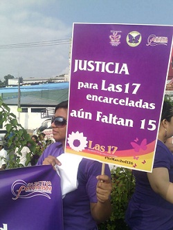 Marcha em El Salvador em 26 de março