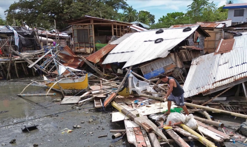 Um terremoto de magnitude 7,6 na escala Richter atingiu a ilha de Mindanao, no sul das Filipinas