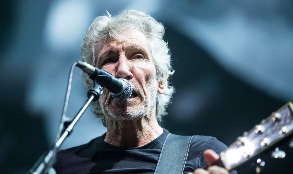 Segundo ex-integrante da banda Pink Floyd, que tinha shows marcados em novembro, reservas foram canceladas com ‘desculpas estranhas’; ‘influência do lobby israelense’, descreveu o artista