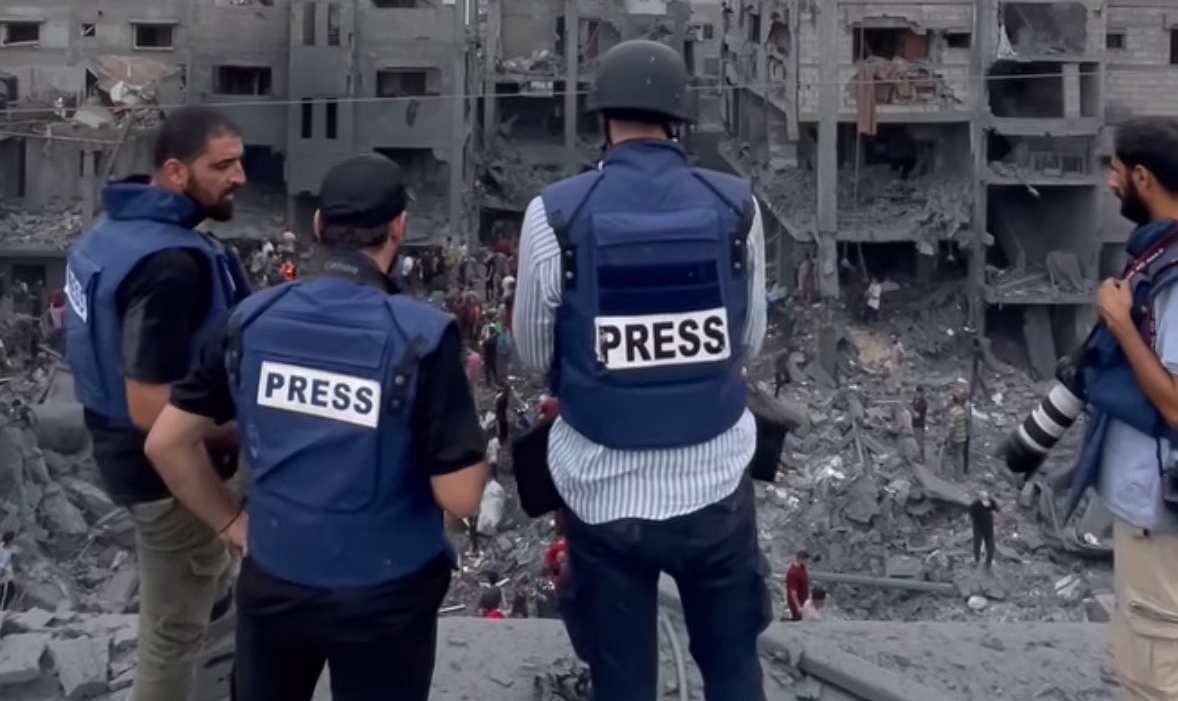 Com desinformação espalhada pelas autoridades israelenses, cobertura ocidental não traz contexto histórico do conflito e deixa de proteger jornalistas de Gaza, apontam repórteres