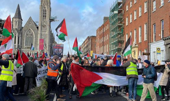 Irlanda, França e Escócia: milhares de manifestantes exigem cessar-fogo em Gaza