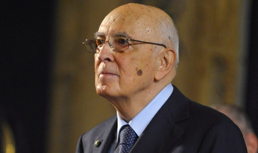 Político foi membro do Partido Comunista italiano até 1991 e ocupou o cargo de chefe de Estado entre 2006 e 2015; também foi presidente da Câmara e ministro do Interior, nos Anos 90