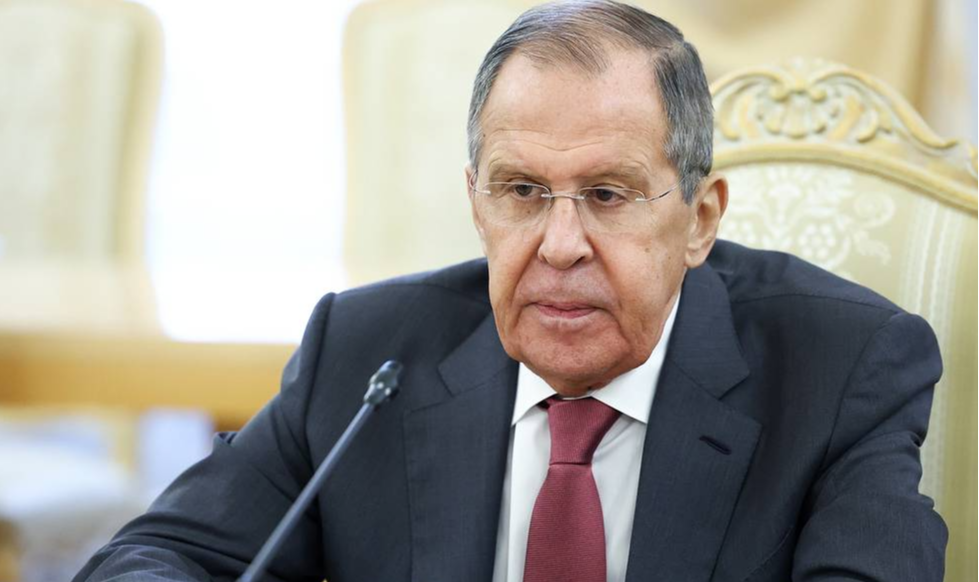 Chanceler Sergei Lavrov disse que Moscou pretende ‘trabalhar junto' com membros da Liga Árabe em negociações que visam ‘acabar com o derramamento de sangue e promover o diálogo’