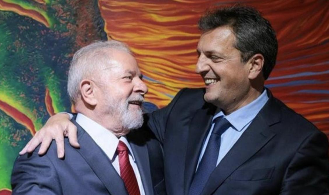 Líderes de Espanha e México se posicionaram a favor de candidato governista; segundo turno da eleição presidencial ocorre no próximo domingo (19/11)