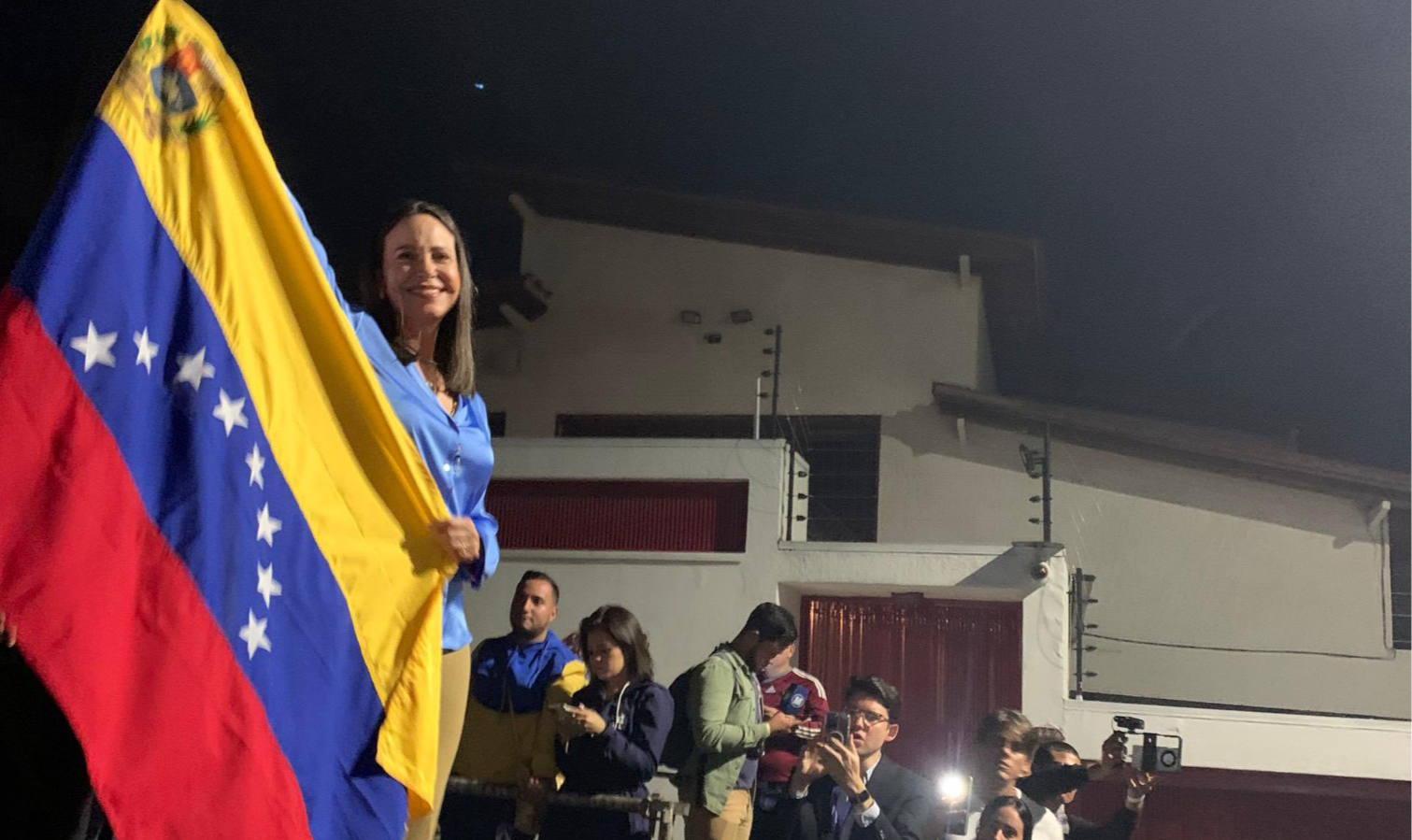 Direita venezuelana elege candidata para concorrer à eleição de 2024