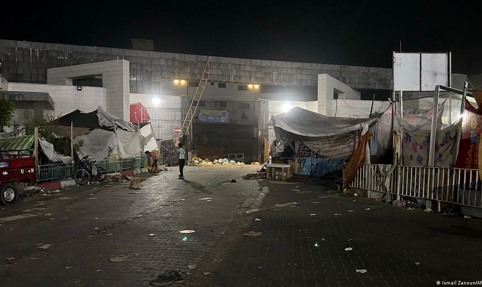 Em meio aos bombardeios de Israel e o cerco à Faixa de Gaza, dois hospitais do norte do enclave fecharam para novos pacientes