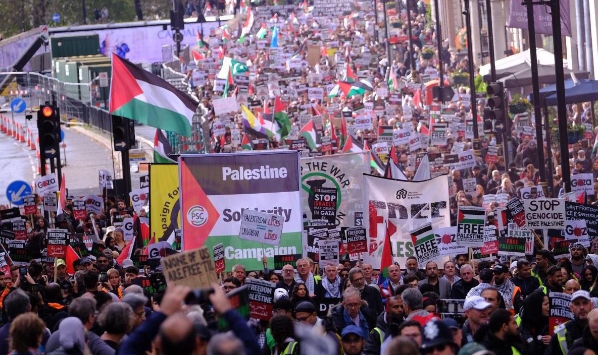 'Marcha Pela Palestina' exige cessar-fogo e denuncia campanha de violência de Israel contra palestinos