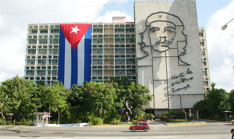 Ministério do Interior cubano frustrou plano de ataques de cidadãos da ilha residentes nos EUA e treinados pelo exército norte-americano