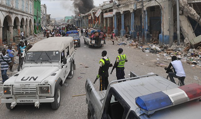 Haiti precisa de assistência, não militares: Cuba rejeita intervenção aprovada pela ONU