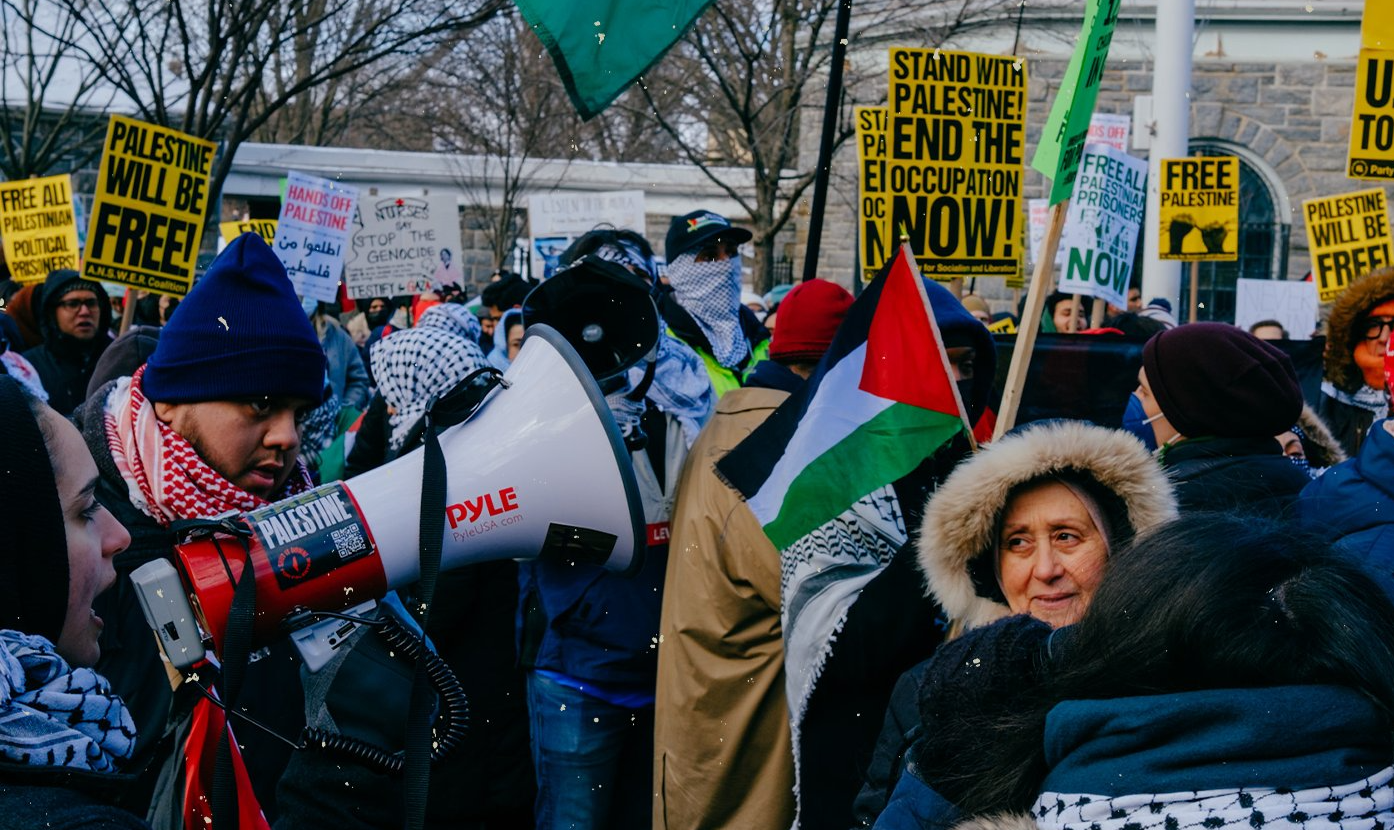 Organização social The People's Forum denunciou 'prisão seletiva' da NYPD e prometeu continuar atos que mostrem responsabilidade dos EUA no genocídio praticado por Israel