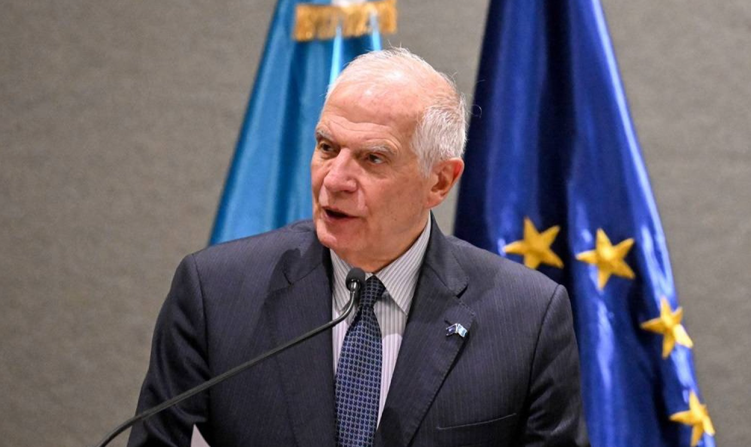 Chanceler europeu Josep Borrell afirmou que Tel Aviv é a parte que mais se resiste em aceitar essa possibilidade, e questionou: ‘que outra solução devemos considerar? Fazer todos os palestinos abandonarem Gaza? Matá-los?’