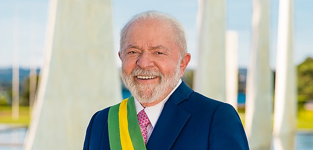 Documentário sobre Lula dirigido por Oliver Stone será apresentado no Festival de Cannes