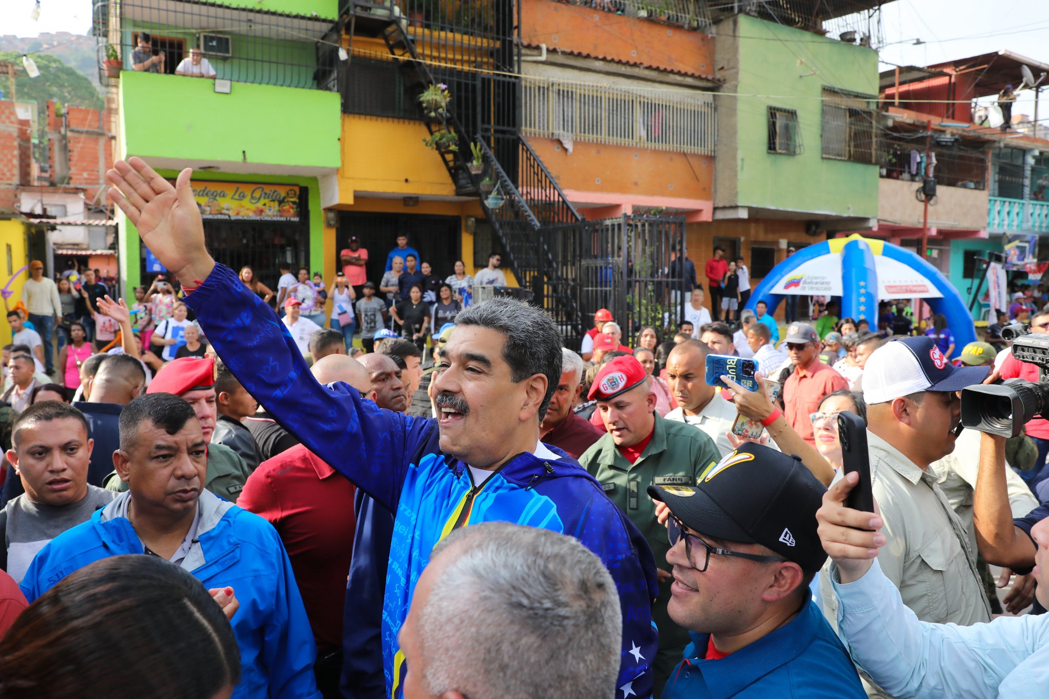Maduro faz balanço de consulta popular e diz que as comunas são ‘pilares’ da Venezuela